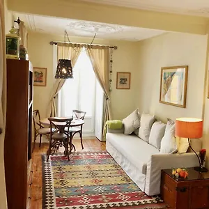 bairro-alto-comfort-gloria.hotels-lisbon-portugal.com/